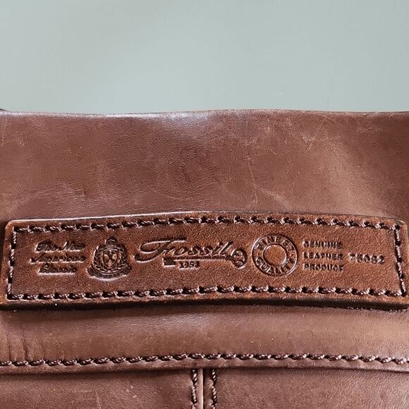Vintage Fossil Shoulder Bag - Picture 11 of 12